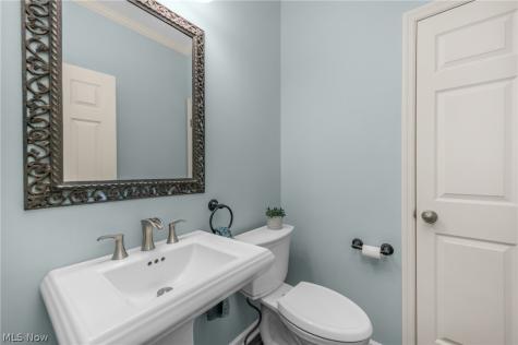 681 Bridgeside Drive Avon Lake OH 44012