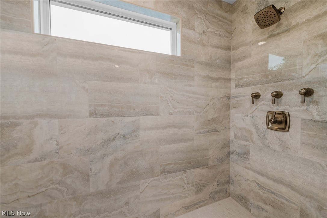 681 Bridgeside Drive Avon Lake OH 44012
