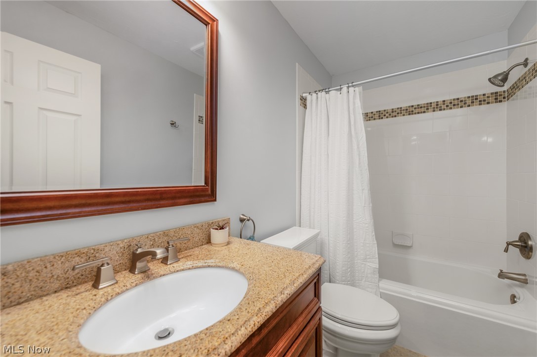 681 Bridgeside Drive Avon Lake OH 44012