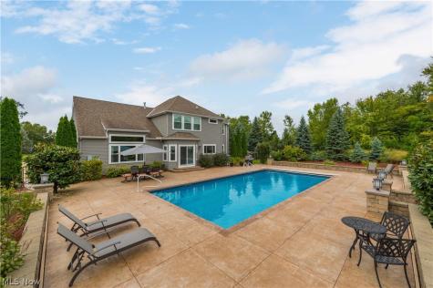 681 Bridgeside Drive Avon Lake OH 44012