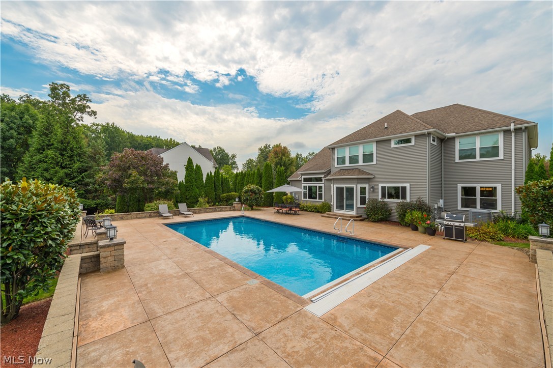 681 Bridgeside Drive Avon Lake OH 44012
