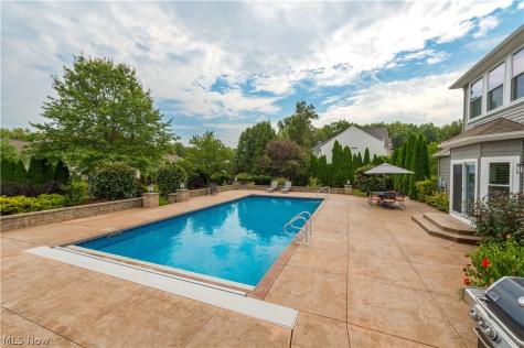681 Bridgeside Drive Avon Lake OH 44012