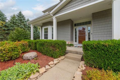 681 Bridgeside Drive Avon Lake OH 44012