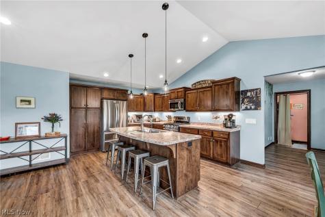 5578 Spencer Road Spencer OH 44275