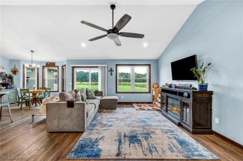 5578 Spencer Road Spencer OH 44275