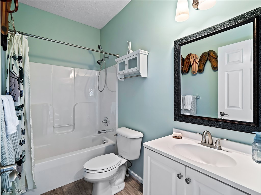345 Waterside Drive Avon Lake OH 44012