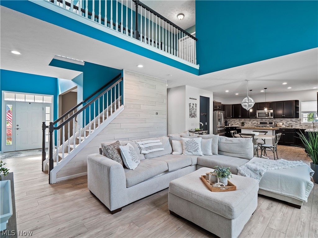 345 Waterside Drive Avon Lake OH 44012