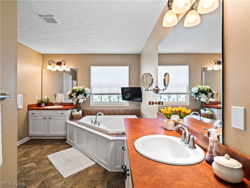 345 Waterside Drive Avon Lake OH 44012