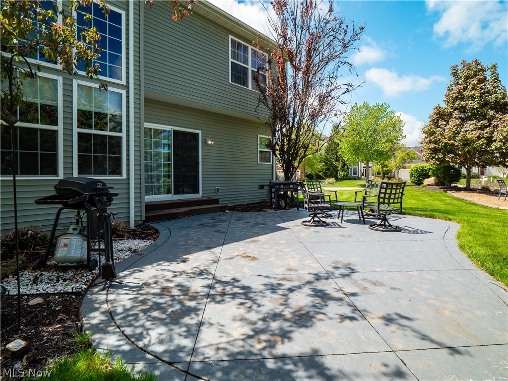 345 Waterside Drive Avon Lake OH 44012