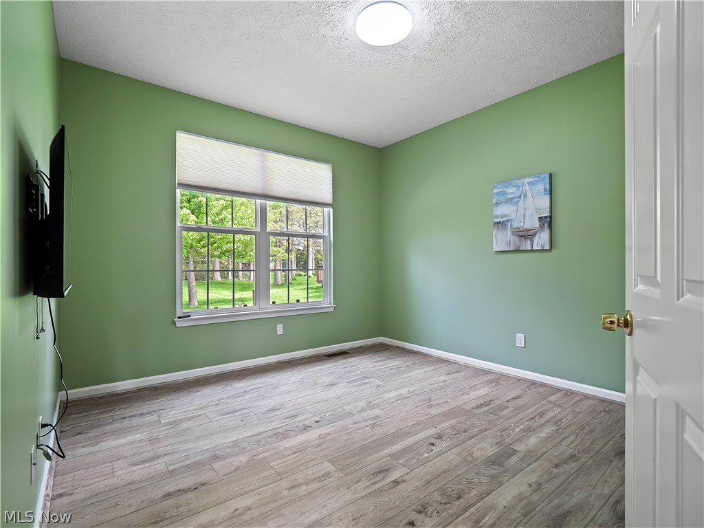 345 Waterside Drive Avon Lake OH 44012