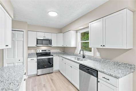 5115 Troyer Drive Kent OH 44240