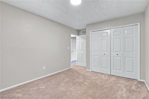 5115 Troyer Drive Kent OH 44240