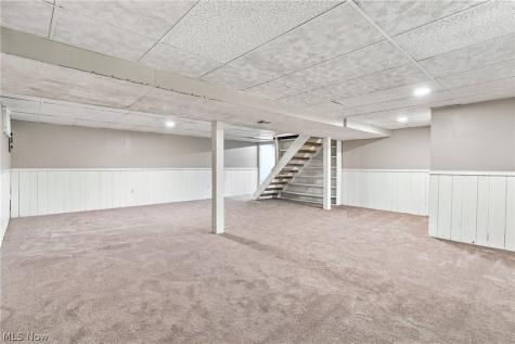 5115 Troyer Drive Kent OH 44240
