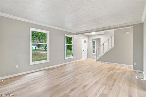 5115 Troyer Drive Kent OH 44240