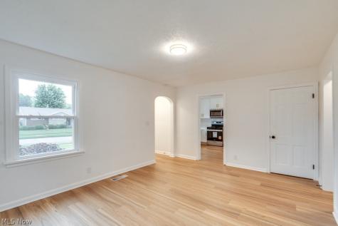 1026 Taggart Street NW Massillon OH 44646