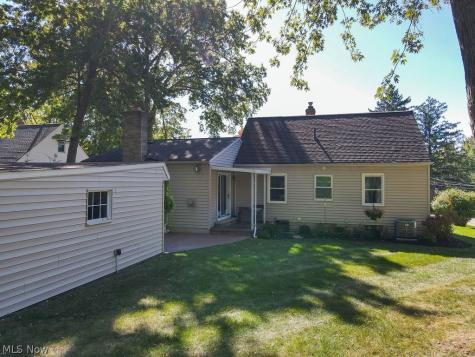 6162 Akins Road North Royalton OH 44133