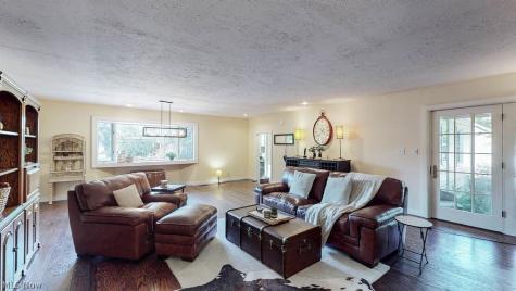 6162 Akins Road North Royalton OH 44133