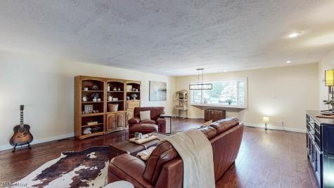 6162 Akins Road North Royalton OH 44133