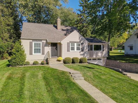 6162 Akins Road North Royalton OH 44133