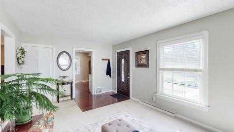 6162 Akins Road North Royalton OH 44133