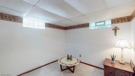 6162 Akins Road North Royalton OH 44133