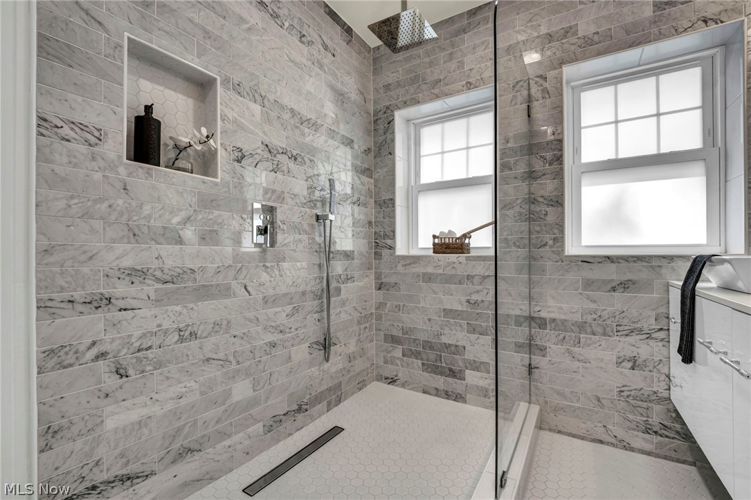 2094 Lamberton Road Cleveland Heights OH 44118