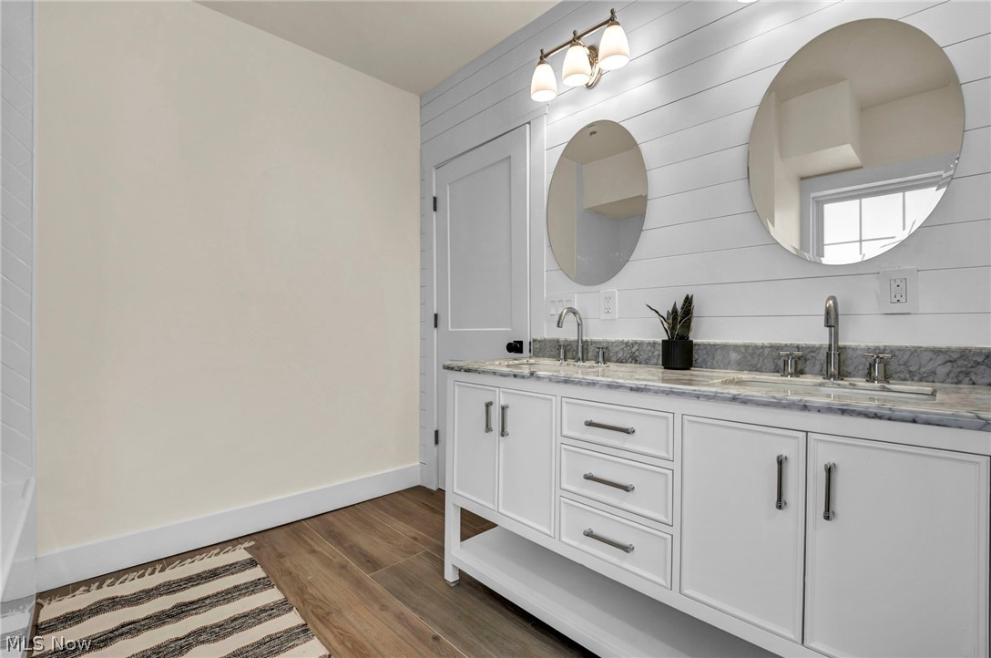 2094 Lamberton Road Cleveland Heights OH 44118