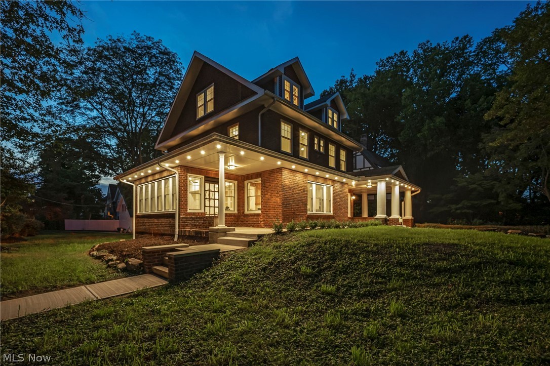 2094 Lamberton Road Cleveland Heights OH 44118
