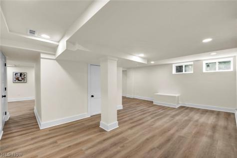 2094 Lamberton Road Cleveland Heights OH 44118