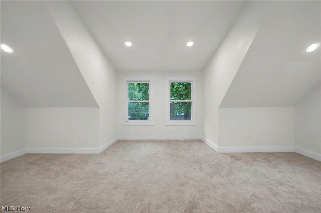 2094 Lamberton Road Cleveland Heights OH 44118