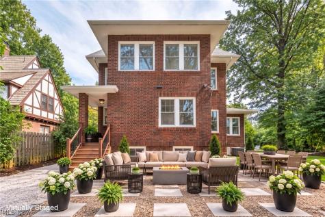2094 Lamberton Road Cleveland Heights OH 44118