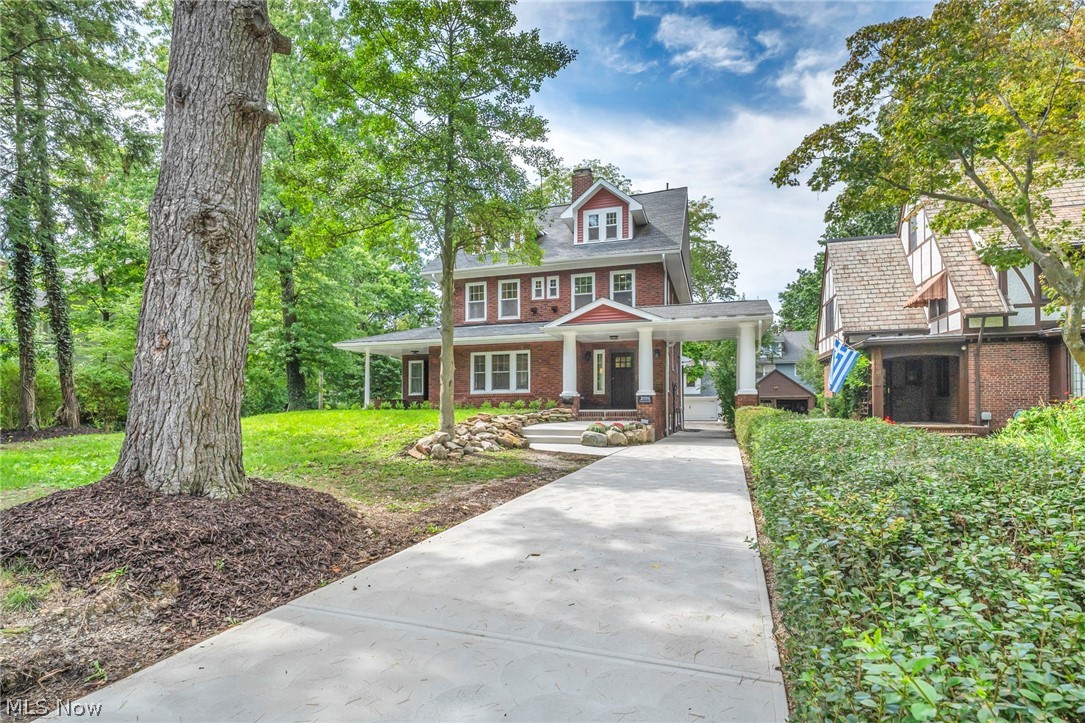 2094 Lamberton Road Cleveland Heights OH 44118