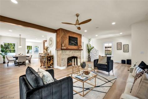2094 Lamberton Road Cleveland Heights OH 44118
