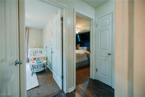 8666 Morning View Avenue NW Clinton OH 44216