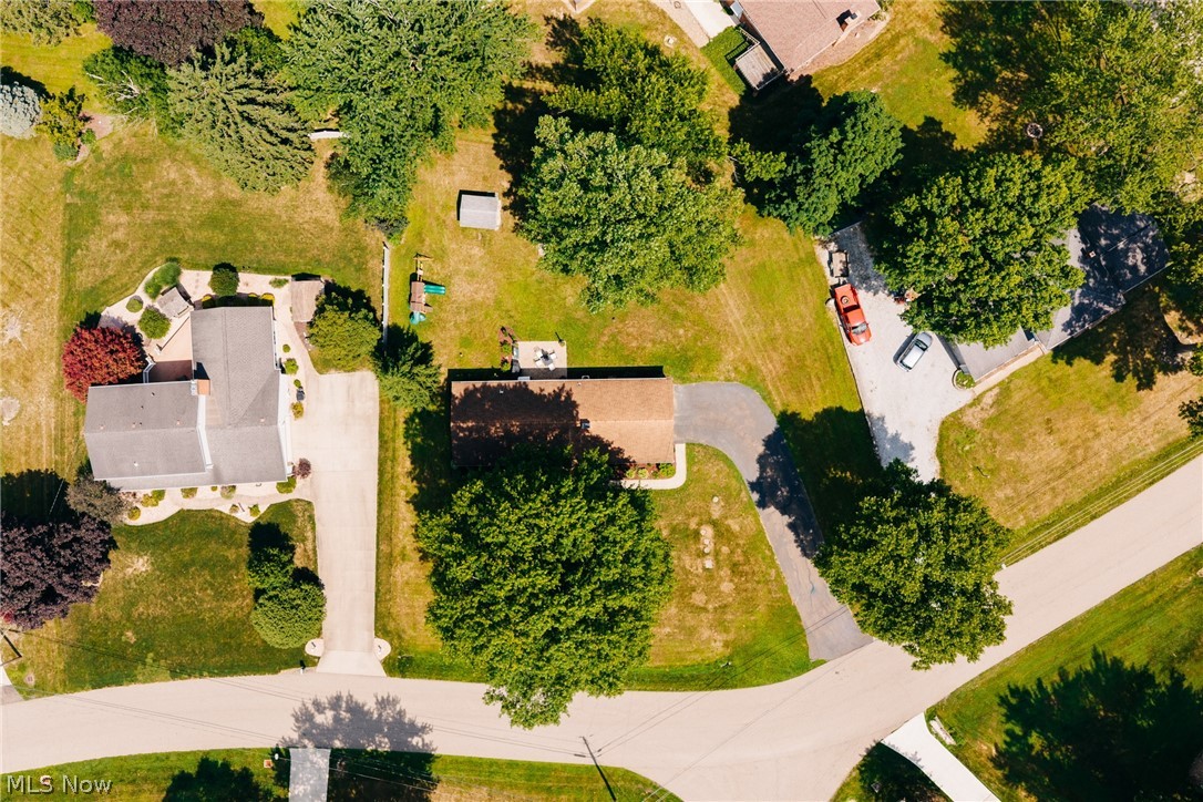 8666 Morning View Avenue NW Clinton OH 44216