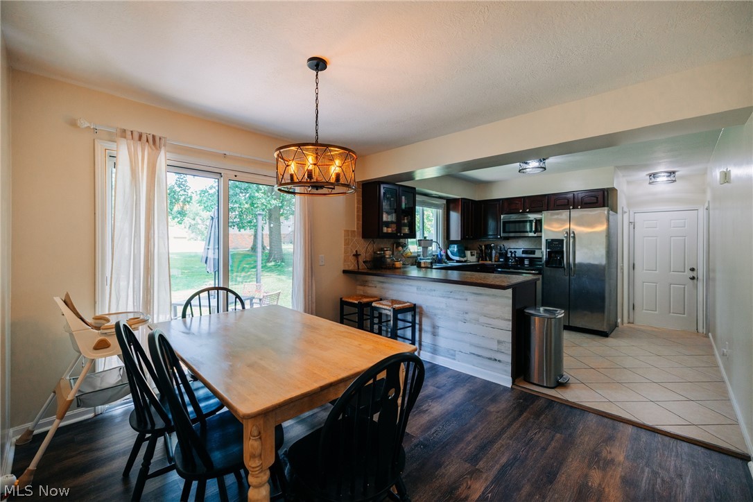 8666 Morning View Avenue NW Clinton OH 44216