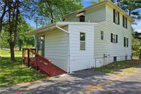 2453 Eddie Street Youngstown OH 44509