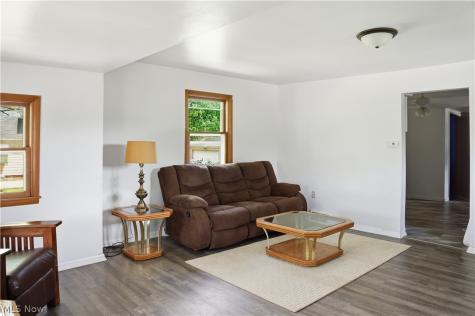 2453 Eddie Street Youngstown OH 44509