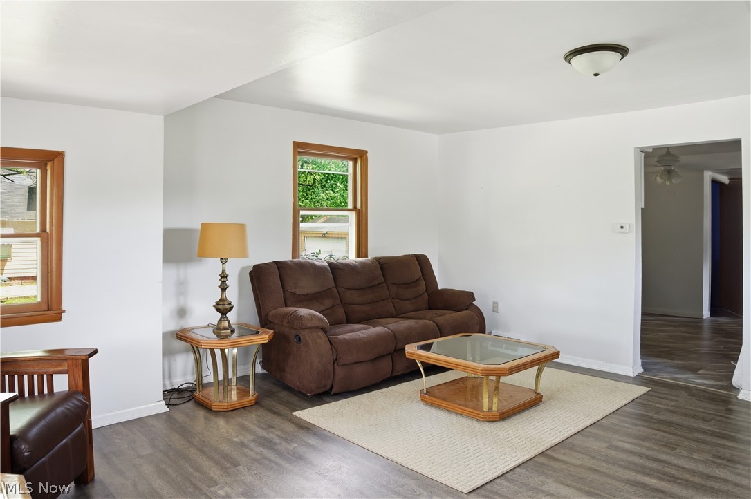 2453 Eddie Street Youngstown OH 44509