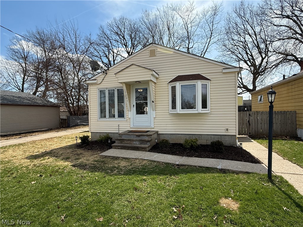 17201 Martha Road Cleveland OH 44135