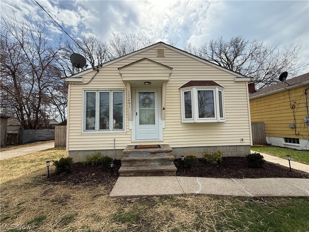 17201 Martha Road Cleveland OH 44135