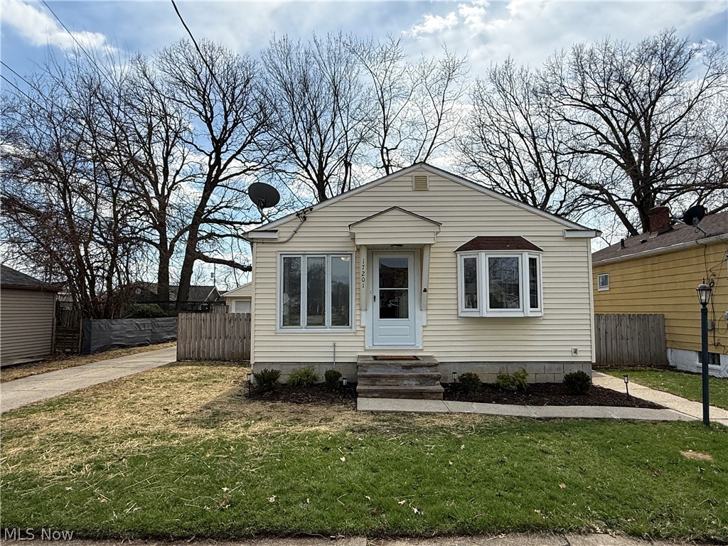 17201 Martha Road Cleveland OH 44135