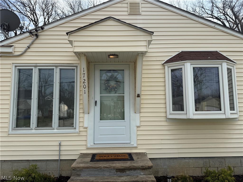 17201 Martha Road Cleveland OH 44135