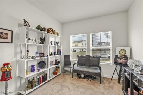 229 Harvest Way Elyria OH 44035