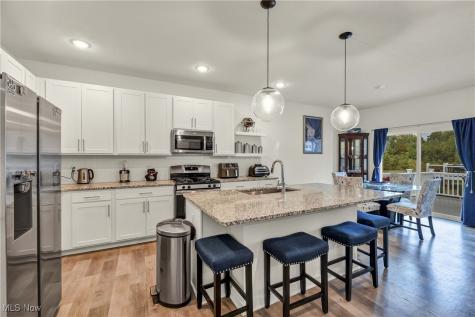 229 Harvest Way Elyria OH 44035