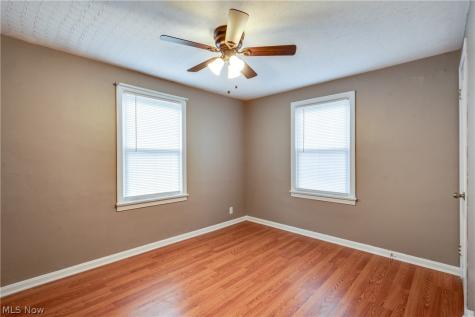 1231 Spangler Street NE Canton OH 44714