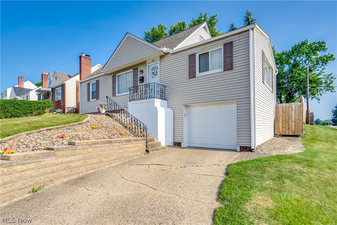 1231 Spangler Street NE Canton OH 44714