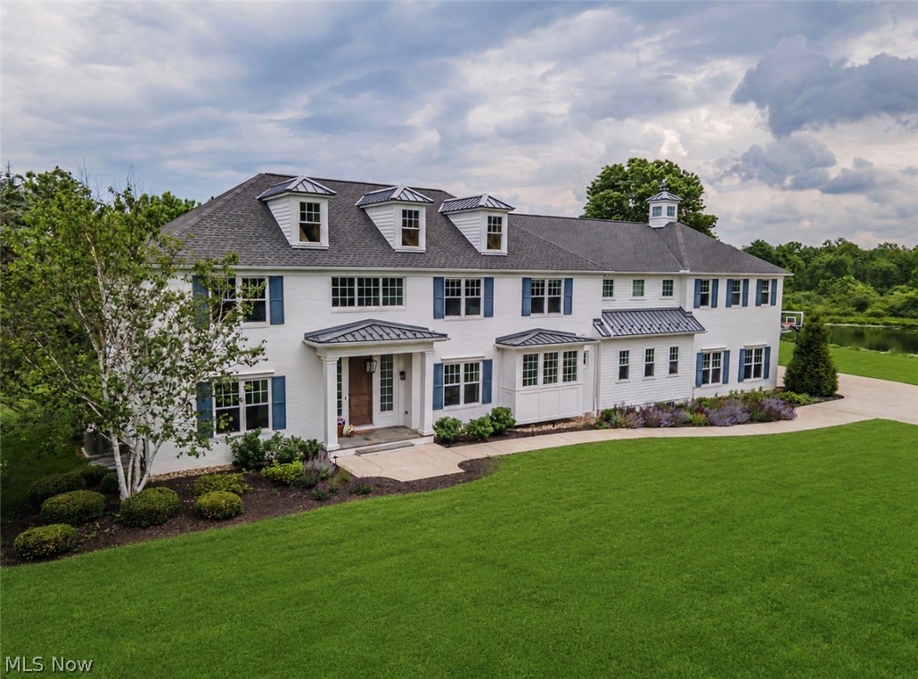 9830 Greenway Trail Chagrin Falls OH 44023