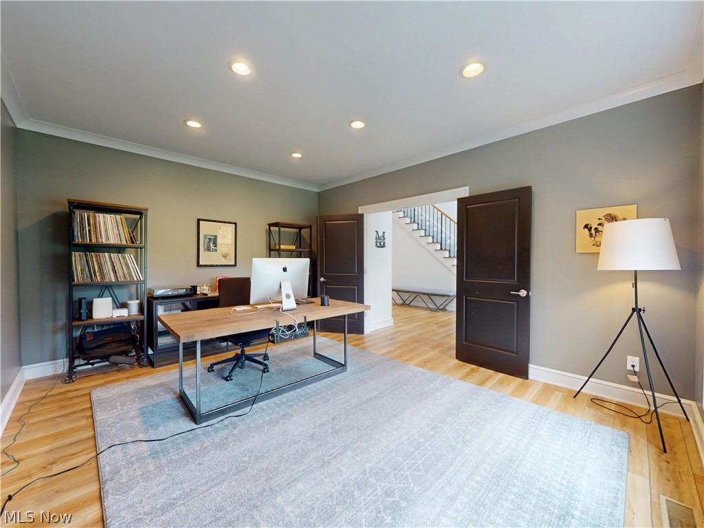 9830 Greenway Trail Chagrin Falls OH 44023