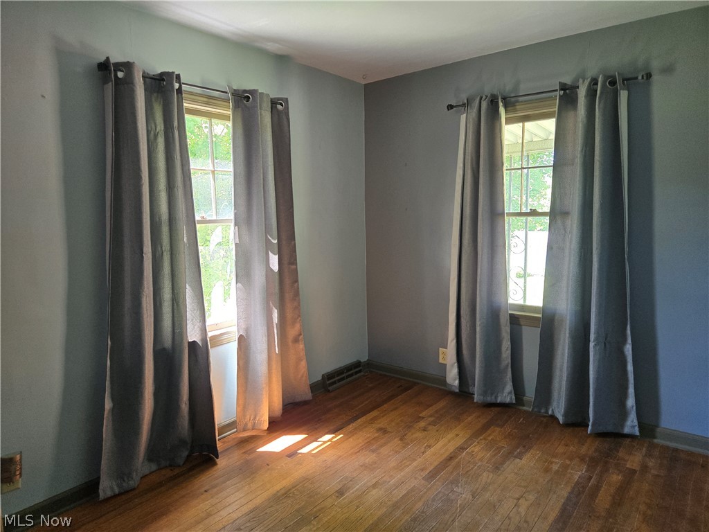 201 Ridgewood Drive Amsterdam OH 43903